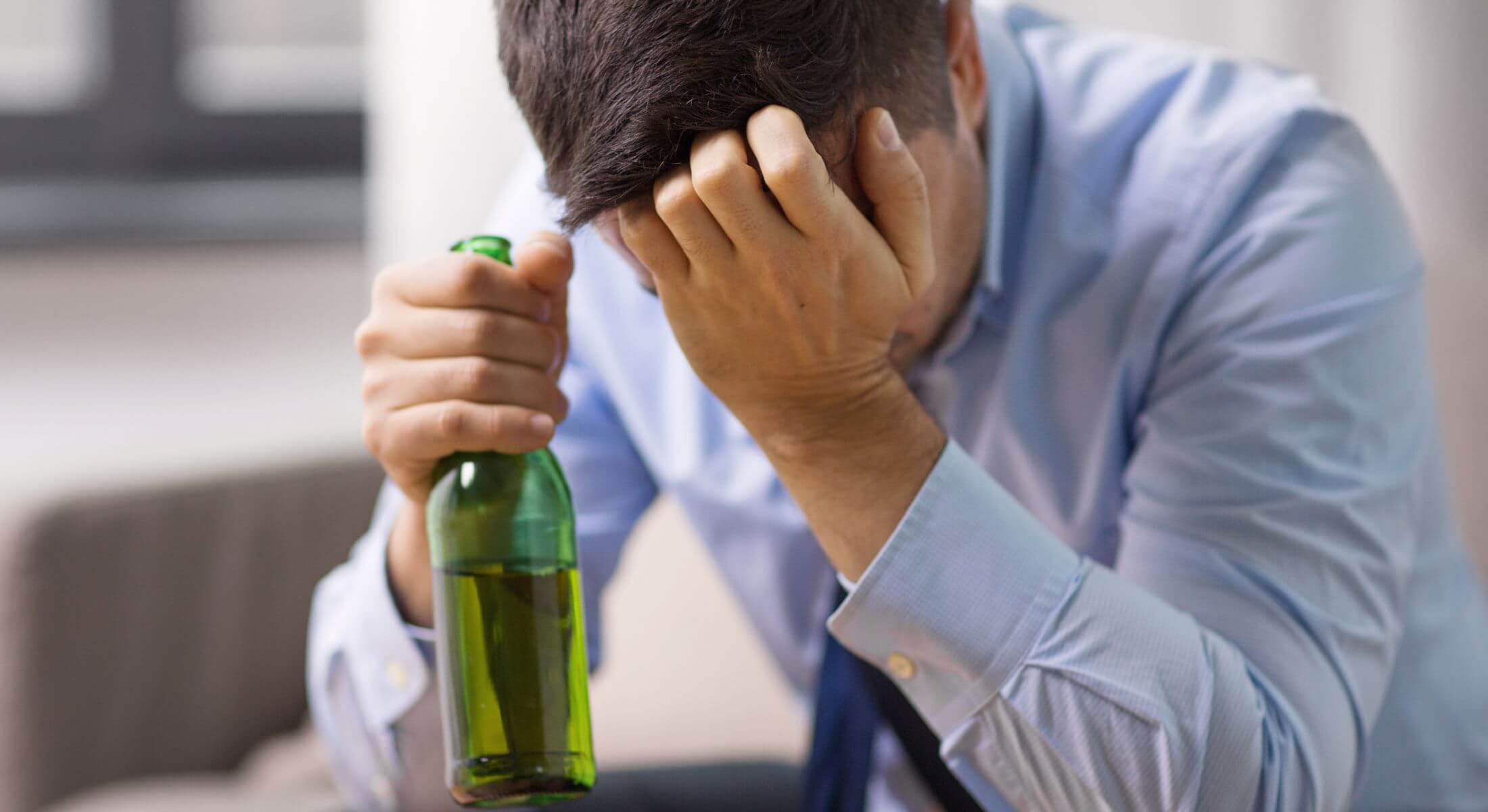 Alcoholism in the Workplace | Soberlink Reviews Blog